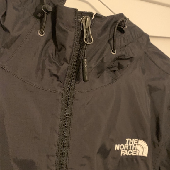 The North Face Venture Rain Jacket - Picture 4 of 6